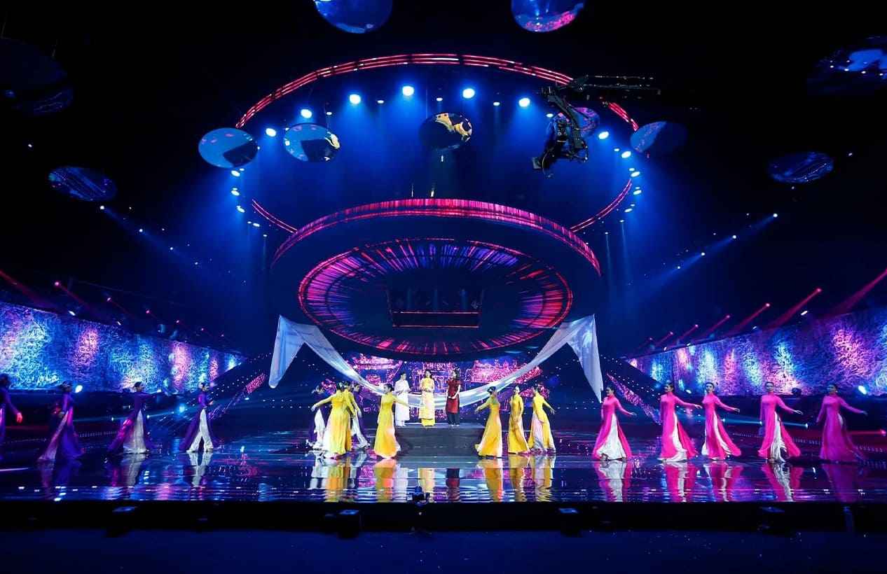 Vietnam TV Studio